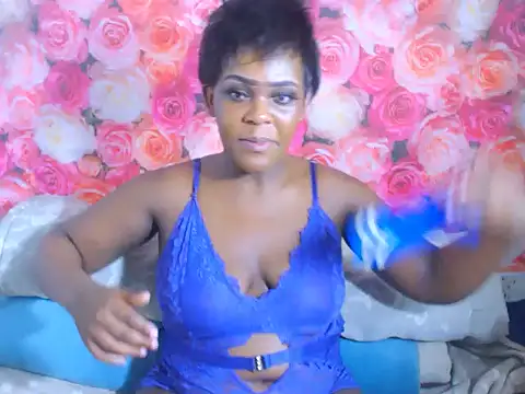 MiniMinaj online show from December 2025 07:40:02 PM