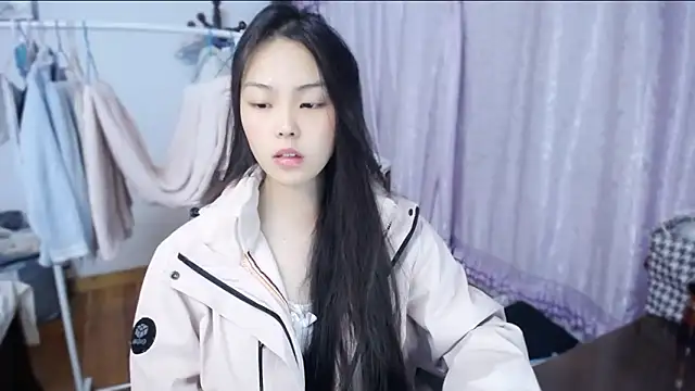 Snapshot of yao-yao_ chatting on November 2025 01:55:02 PM yao-yao online show from November 2025 01:55:02 PM