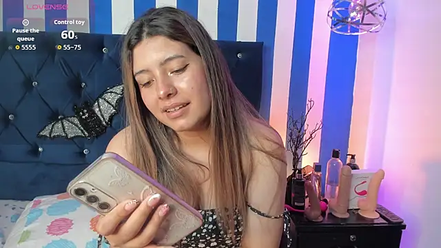 Snapshot of valeria_rouse28 chatting on November 2025 06:32:01 PM valeria rouse28 online show from November 2025 06:32:01 PM