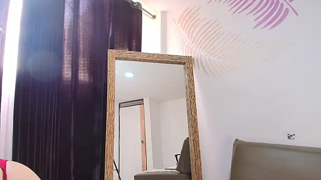 Lily rousee  online show from June 2026 12:57:02 PM