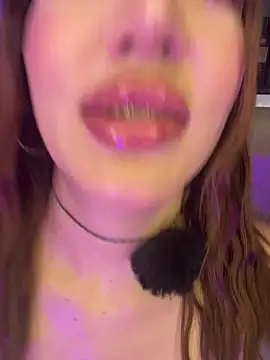 Bella-taylorr online show from March 2026 06:28:02 AM