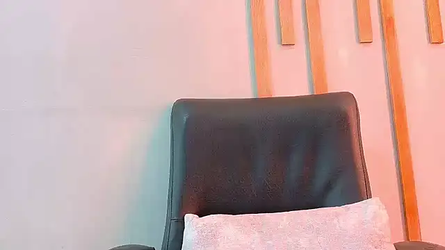 Angel saez online show from October 2025 10:26:01 AM