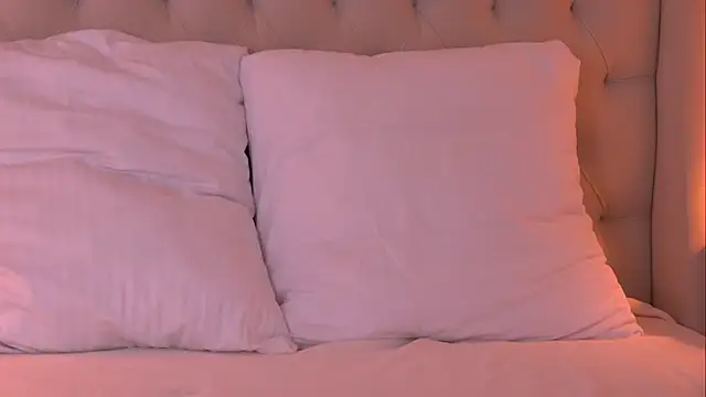 AshleyEvance online show from March 2026 06:39:01 AM