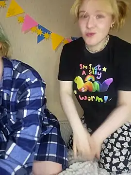 Snapshot of ricky_feline chatting on September 2025 06:24:02 PM ricky feline online show from September 2025 06:24:02 PM