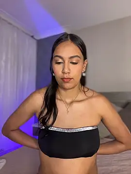 MiilaBlake online show from April 2026 07:20:02 PM