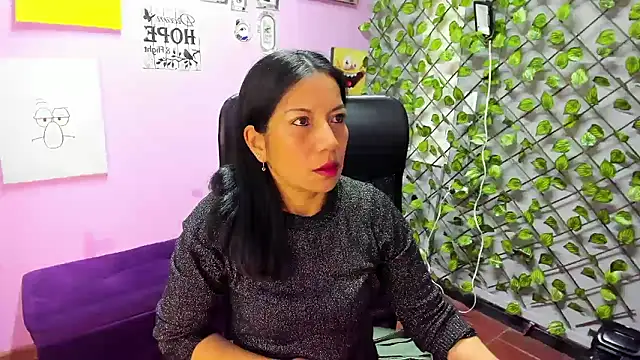 Megan Collinss  online show from January 2026 01:38:02 PM