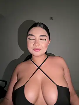 SASHASTRADA online show from October 2025 10:45:01 PM