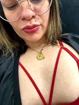 Snapshot of Pribaixinha chatting on October 2025 08:53:02 PM Pribaixinha online show from October 2025 08:53:02 PM