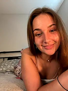 Snapshot of MadilynX777 chatting on October 2025 09:13:01 PM MadilynX777 online show from October 2025 09:13:01 PM