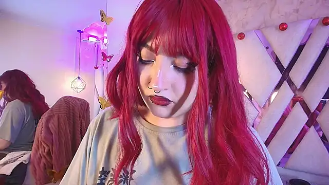 Lilith curvy online show from December 2025 07:43:02 PM