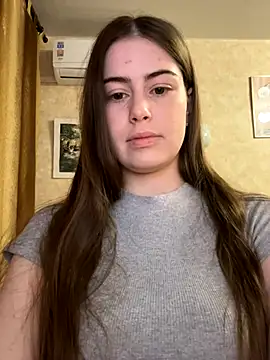 Snapshot of Soyyyaa chatting on December 2025 04:11:02 AM Soyyyaa online show from December 2025 04:11:02 AM