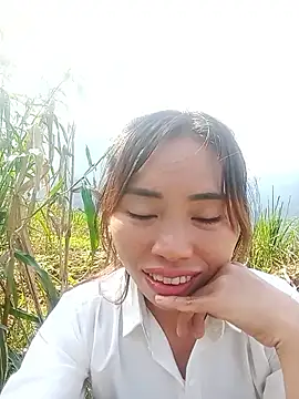 Snapshot of sulove_xx chatting on November 2025 04:21:01 AM sulove xx online show from November 2025 04:21:01 AM