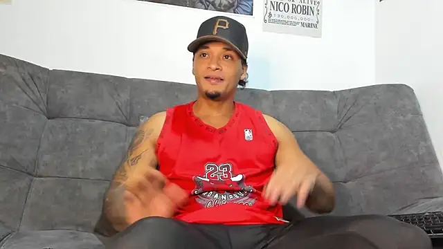 Snapshot of _MACCARTHY_TAYLOR chatting on November 2025 11:48:01 PM MACCARTHY TAYLOR online show from November 2025 11:48:01 PM