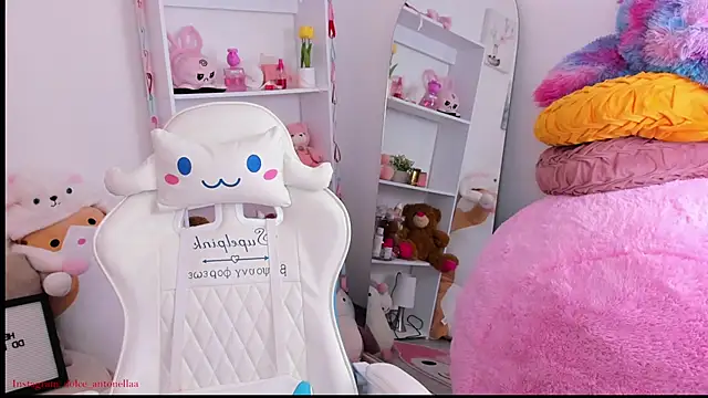 dolce antonellaa online show from March 2026 02:39:02 AM