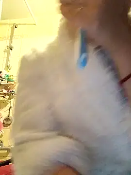 ivorywhisper online show from October 2025 06:43:02 AM