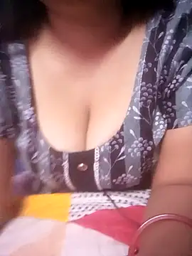 TINASONI online show from December 2025 11:37:01 AM