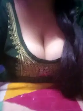 TINASONI online show from April 2026 05:52:01 PM