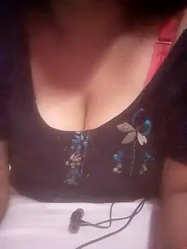 TINASONI online show from August 2026 01:15:01 AM