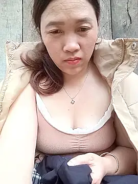 Snapshot of miumiu_00 chatting on February 2026 09:08:02 AM miumiu 00 online show from February 2026 09:08:02 AM