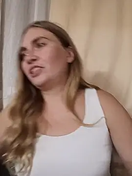 KisaVixen online show from September 2025 05:57:02 PM