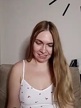 KisaVixen online show from May 2026 04:01:01 PM
