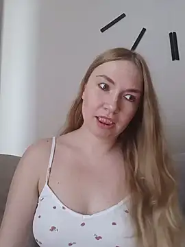 KisaVixen online show from June 2026 10:53:01 AM