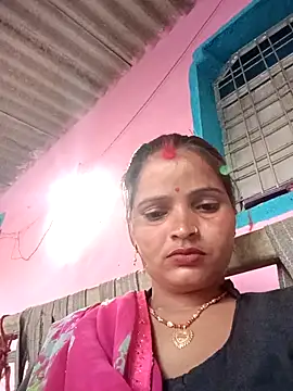 Rubi12A online show from May 2026 04:37:02 PM