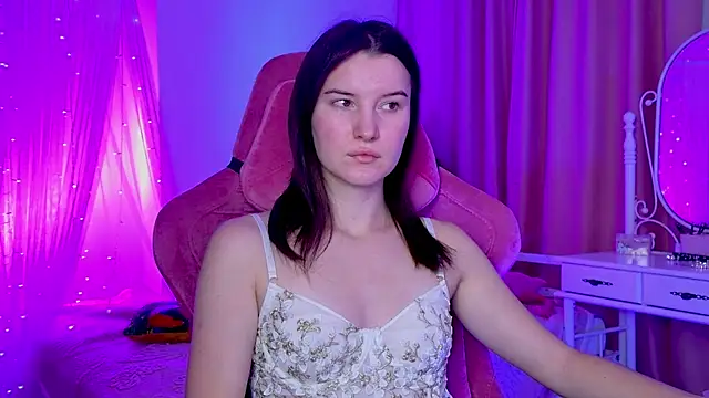 Snapshot of AgataWillis chatting on September 2025 02:27:01 AM AgataWillis online show from September 2025 02:27:01 AM