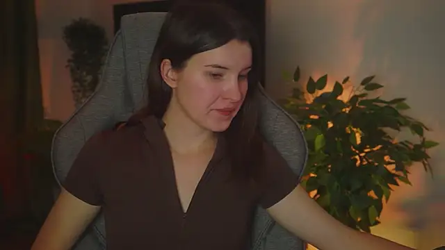 Snapshot of AgataWillis chatting on October 2025 03:36:02 AM AgataWillis online show from October 2025 03:36:02 AM