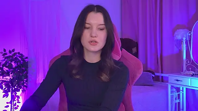 Snapshot of AgataWillis chatting on February 2026 04:52:01 AM AgataWillis online show from February 2026 04:52:01 AM