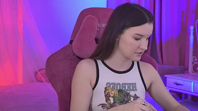 Snapshot of AgataWillis chatting on March 2026 05:08:02 AM AgataWillis online show from March 2026 05:08:02 AM