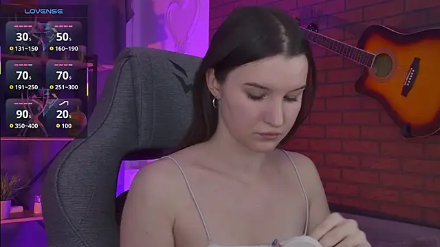 Snapshot of AgataWillis chatting on March 2026 05:59:02 AM AgataWillis online show from March 2026 05:59:02 AM