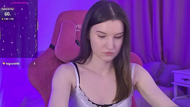 Snapshot of AgataWillis chatting on March 2026 05:44:01 AM AgataWillis online show from March 2026 05:44:01 AM