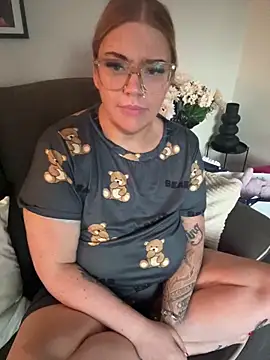 MysteriousMylaX online show from October 2025 07:28:01 AM