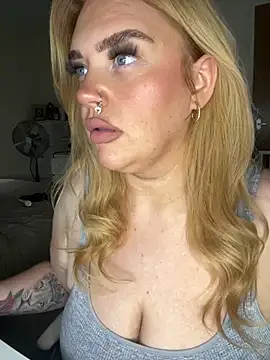 MysteriousMylaX online show from October 2025 02:28:01 PM