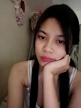 Snapshot of Katanh chatting on October 2025 01:18:02 PM Katanh online show from October 2025 01:18:02 PM