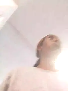 londie2 online show from November 2025 07:20:02 AM