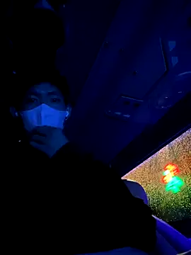 Snapshot of linh21107 chatting on November 2025 11:22:01 AM linh21107 online show from November 2025 11:22:01 AM