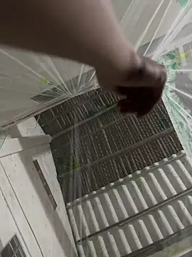 Snapshot of linh21107 chatting on November 2025 01:55:01 PM linh21107 online show from November 2025 01:55:01 PM