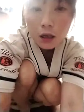 Snapshot of linda_bae00 chatting on September 2025 02:16:01 PM linda bae00 online show from September 2025 02:16:01 PM