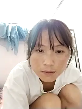 Snapshot of linda_bae00 chatting on September 2025 12:27:02 PM linda bae00 online show from September 2025 12:27:02 PM