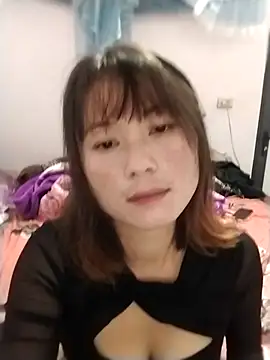 Snapshot of linda_bae00 chatting on October 2025 01:22:01 AM linda bae00 online show from October 2025 01:22:01 AM