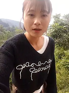 Snapshot of linda_bae00 chatting on November 2025 02:00:02 AM linda bae00 online show from November 2025 02:00:02 AM