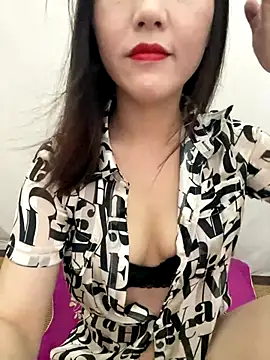 Dieknr online show from October 2025 12:57:01 AM