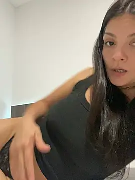 Danielaeliana online show from February 2026 04:09:01 AM