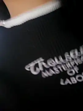 alison moon7 online show from October 2025 01:23:01 PM