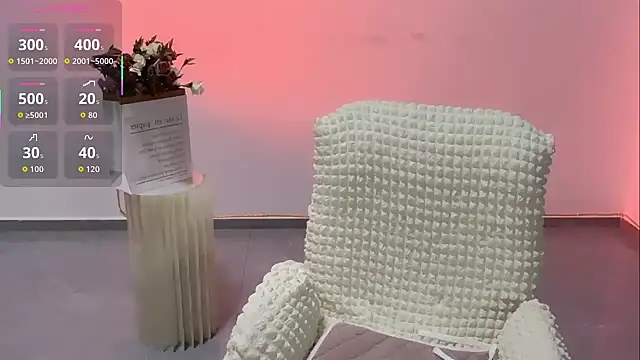 Snapshot of Xiali-166 chatting on September 2025 11:28:02 PM Xiali-166 online show from September 2025 11:28:02 PM