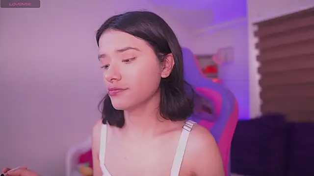 Lana Dreams  online show from October 2025 04:59:02 PM