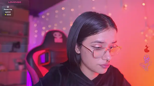 Lana Dreams  online show from March 2026 01:45:01 AM