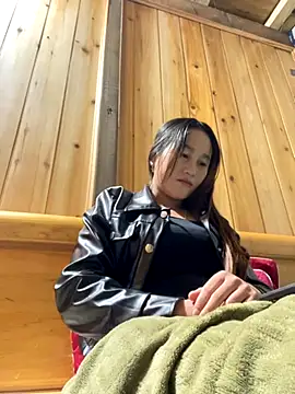 phungtiti online show from November 2025 06:25:02 AM